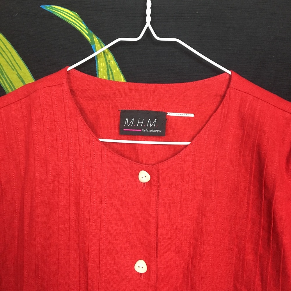 🗝 3for25 ViNTAGE / Red Pleated Button Blouse - Picture 4 of 5